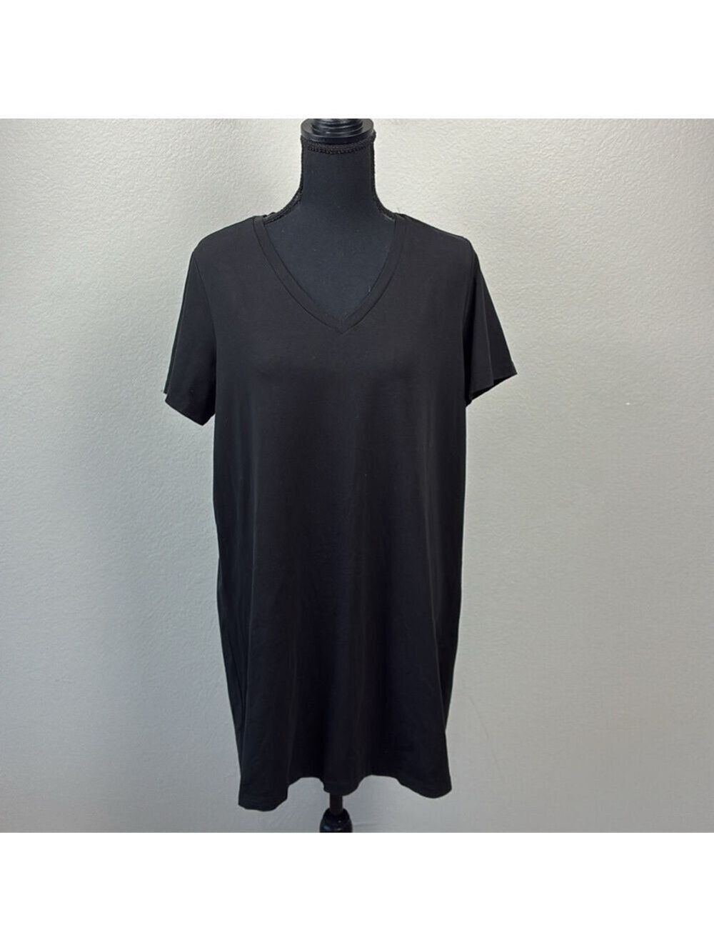 Universal Standard Tesino Dress V-Neck Short Sleeves Washed Black 14/16
